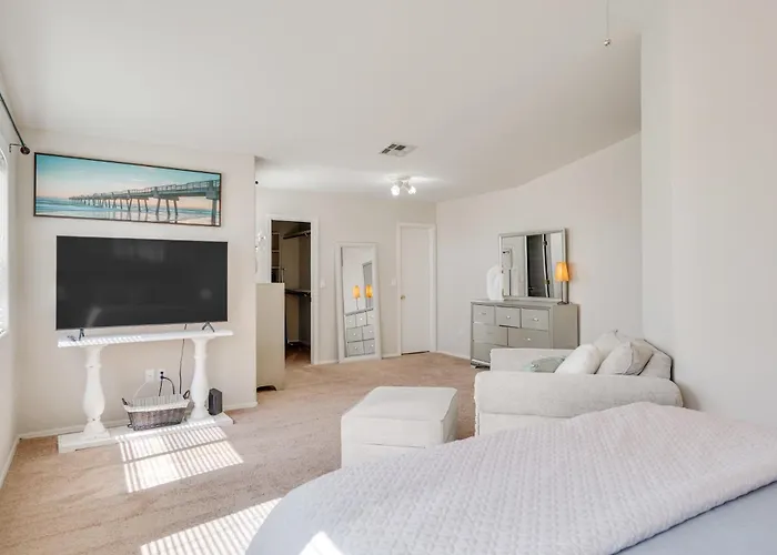 Hike, Bike, Explore! Mtn-view Holiday home Tucson