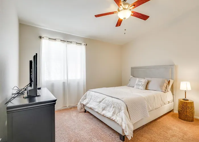 Hike, Bike, Explore! Mtn-view Holiday home Tucson